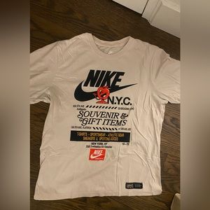 Mens Large Nike NYC T Shirt